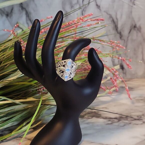 Vintage Style Silver Plate Ring With Stones Encrusted Turquoise - Picture 10 of 11